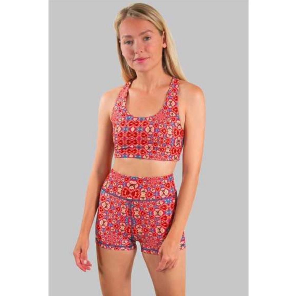 Fractal High Waisted Short